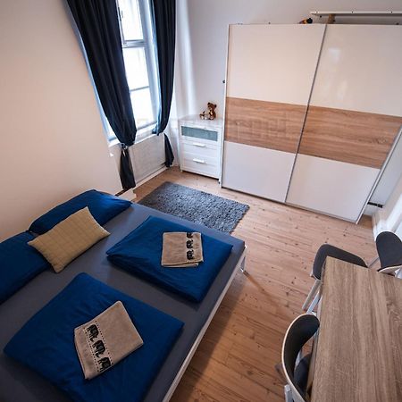 2 Rooms Apartment Close To Palmovka Praga Exterior foto
